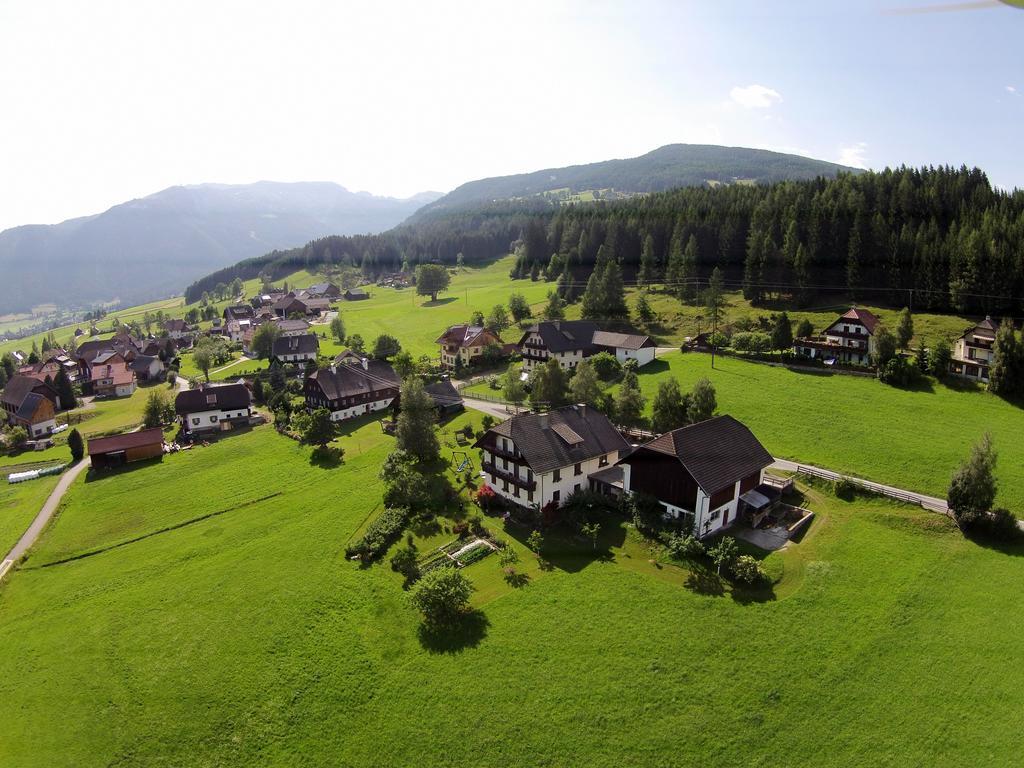 Haus Pfarrkirchner Apartment เมาเทิร์นดอร์ฟ ภายนอก รูปภาพ