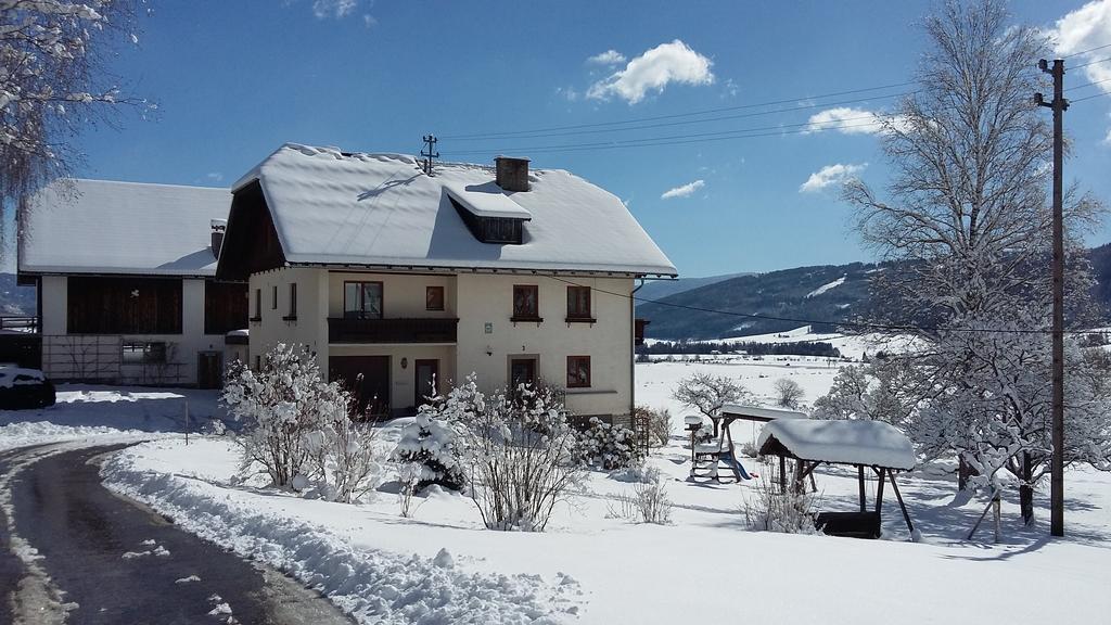 Haus Pfarrkirchner Apartment เมาเทิร์นดอร์ฟ ภายนอก รูปภาพ