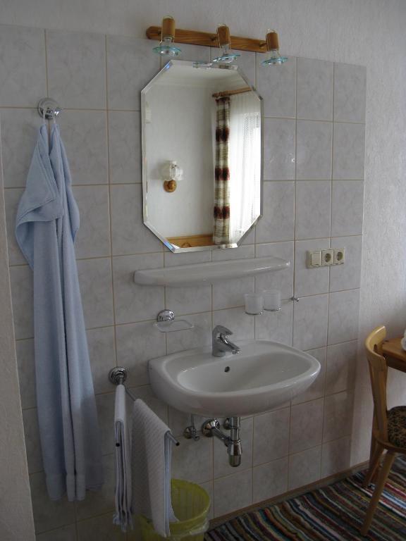 Haus Pfarrkirchner Apartment เมาเทิร์นดอร์ฟ ภายนอก รูปภาพ